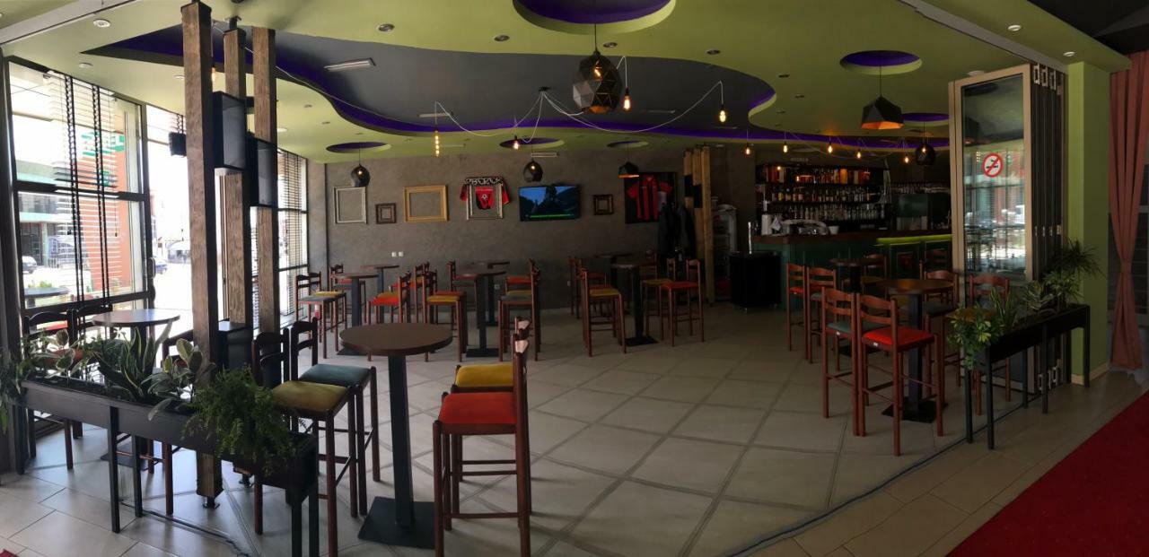 Hotel Apollonia Gjakova Zewnętrze zdjęcie